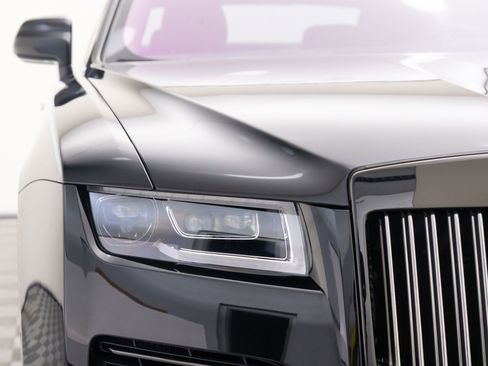 Used 2022 Rolls-Royce Ghost Black Badge image 45
