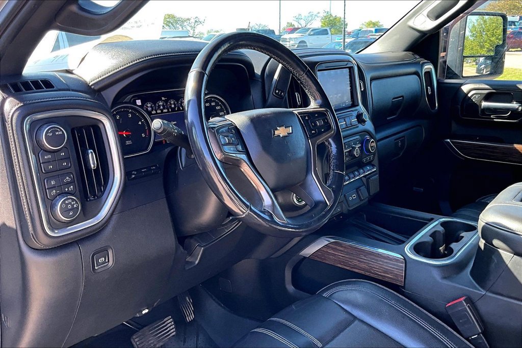 Used 2020 Chevrolet Silverado 3500 High Country AWD/4WD image 12