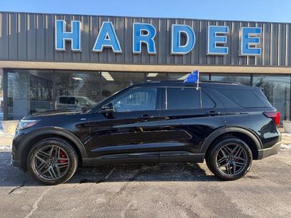 Certified 2025 Ford Explorer ST-Line w/ ST-Line Street Pack