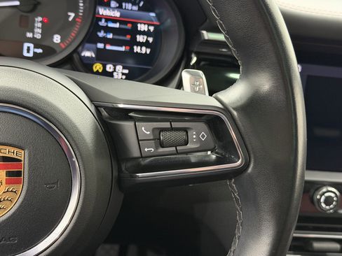 Certified 2023 Porsche Macan image 45