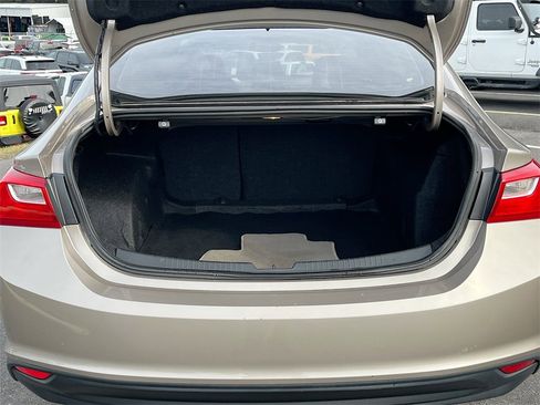 Used 2022 Chevrolet Malibu LS w/ LPO, Convenience Package 1 image 22