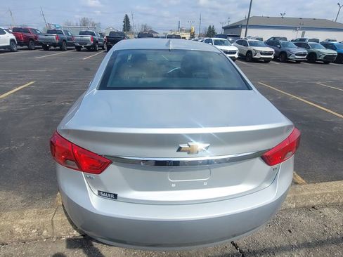 Used 2018 Chevrolet Impala LT w/ LT Leather Package image 5