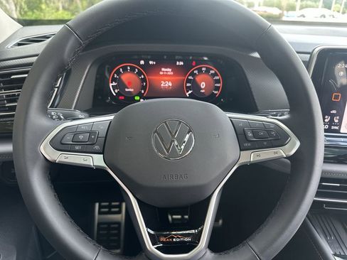 New 2025 Volkswagen Atlas Peak Edition SE image 14