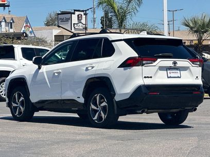 Used 2025 Toyota RAV4 SE w/ Weather & Moonroof Package