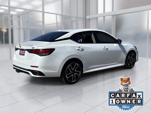 Certified 2025 Nissan Sentra SR FWD image 6