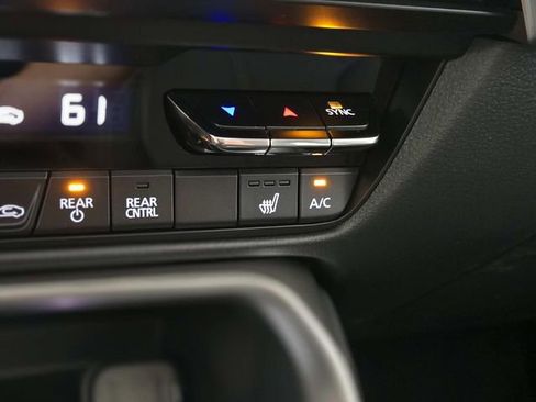 Certified 2025 MAZDA CX-90 3.3 Turbo w/ Preferred Package image 23