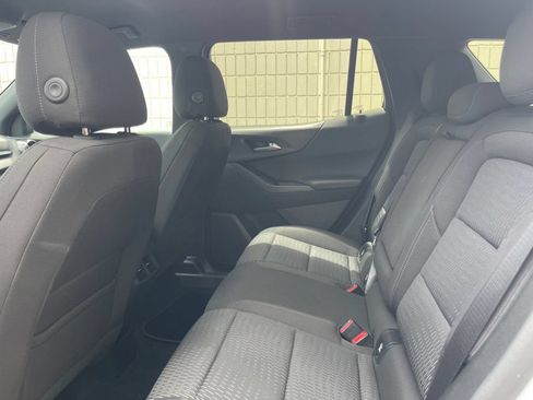 Used 2026 Chevrolet Equinox LT FWD image 11