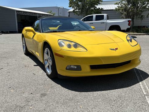 Used 2006 Chevrolet Corvette Convertible w/ Preferred Equipment Group RWD image 8