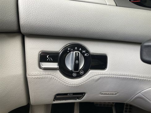Used 2012 Mercedes-Benz CL 63 AMG image 22
