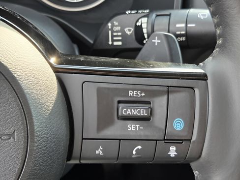 Used 2021 Nissan Rogue SV w/ Premium Package AWD/4WD image 23