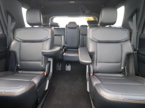 New 2026 Ford Expedition Tremor image 12