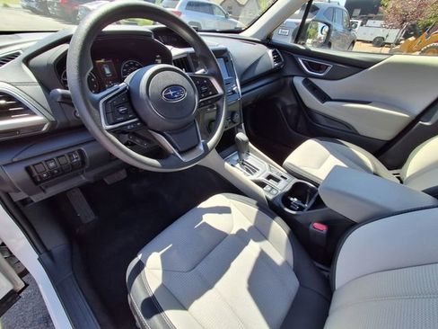 Used 2022 Subaru Forester AWD/4WD image 18
