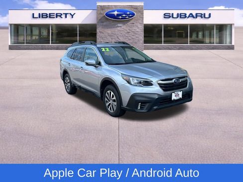 Used 2022 Subaru Outback Premium image 10