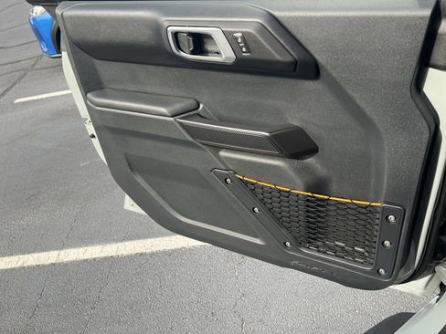 Certified 2024 Ford Bronco Badlands image 20