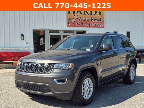 Used 2020 Jeep Grand Cherokee Laredo RWD image 1