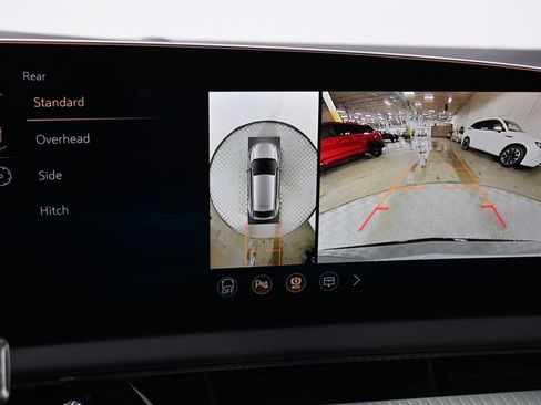 New 2026 Cadillac Optiq Sport 2 w/ LPO, Floor Liner Package AWD/4WD image 28