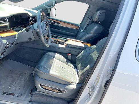 Used 2022 Jeep Grand Wagoneer Series II w/ Convenience Group III AWD/4WD image 20