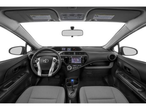 Used 2015 Toyota Prius C Three image 9