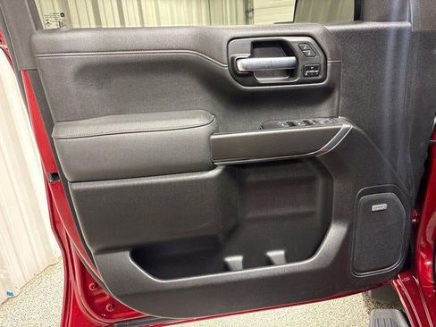 Used 2021 GMC Sierra 1500 AT4 w/ Technology Package AWD/4WD image 13