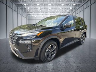 Certified 2025 Nissan Rogue SV FWD video 3