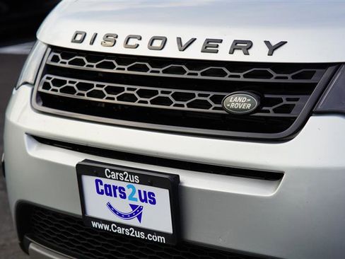 Used 2019 Land Rover Discovery Sport SE image 28