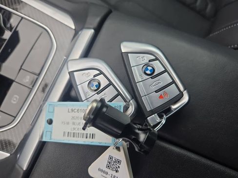 Used 2020 BMW X5 M Competition w/ Executive Package image 34