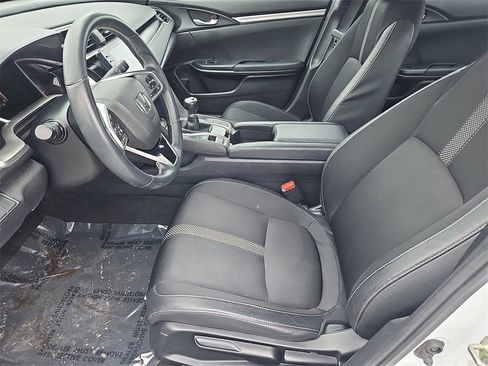 Certified 2020 Honda Civic Sport image 24