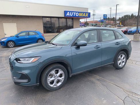 Used 2024 Honda HR-V LX image 3