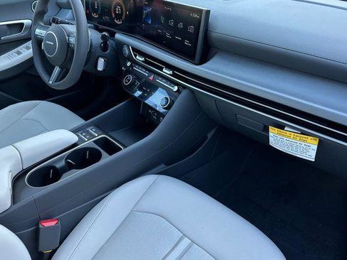New 2025 Hyundai Sonata SEL image 17