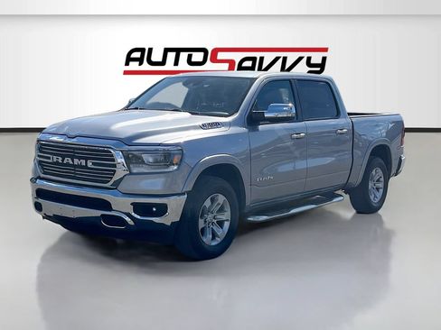 Used 2022 RAM 1500 Laramie AWD/4WD image 3