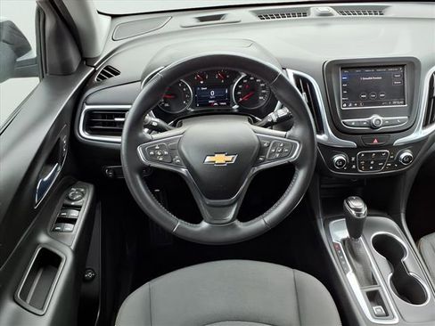 Used 2021 Chevrolet Equinox LT image 14
