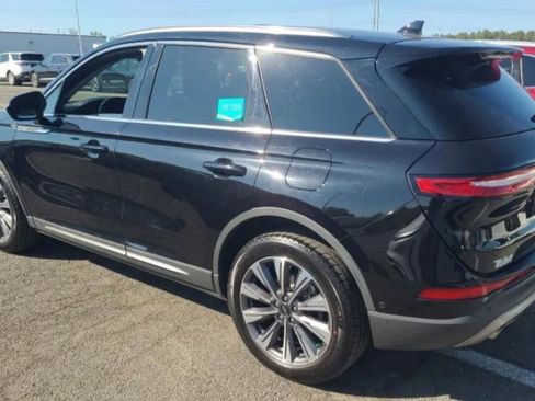 Used 2022 Lincoln Corsair Reserve w/ Equipment Group 201A AWD/4WD image 2