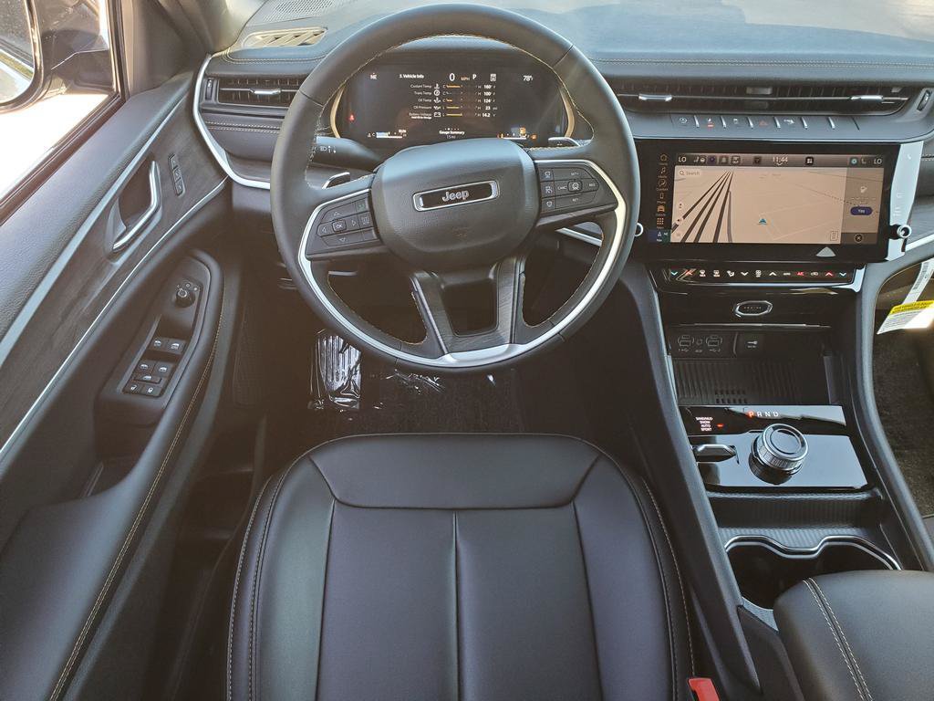 New 2026 Jeep Grand Cherokee Limited AWD/4WD image 10
