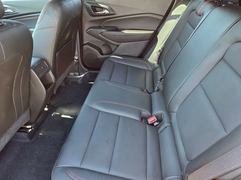 Certified 2024 Chevrolet Trax RS w/ Sunroof Package FWD image 11