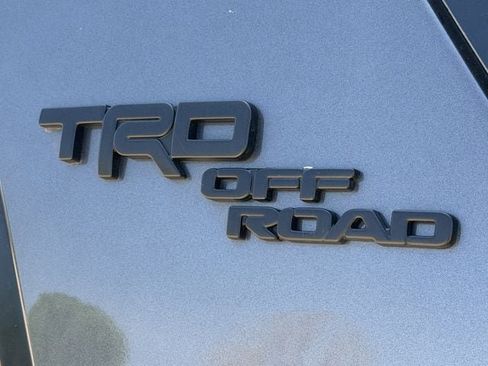 Used 2023 Toyota 4Runner TRD Off-Road Premium w/ Off Road Premium Plus Package image 9