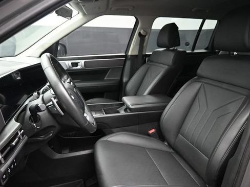 Used 2024 Hyundai Santa Fe XRT AWD/4WD image 17
