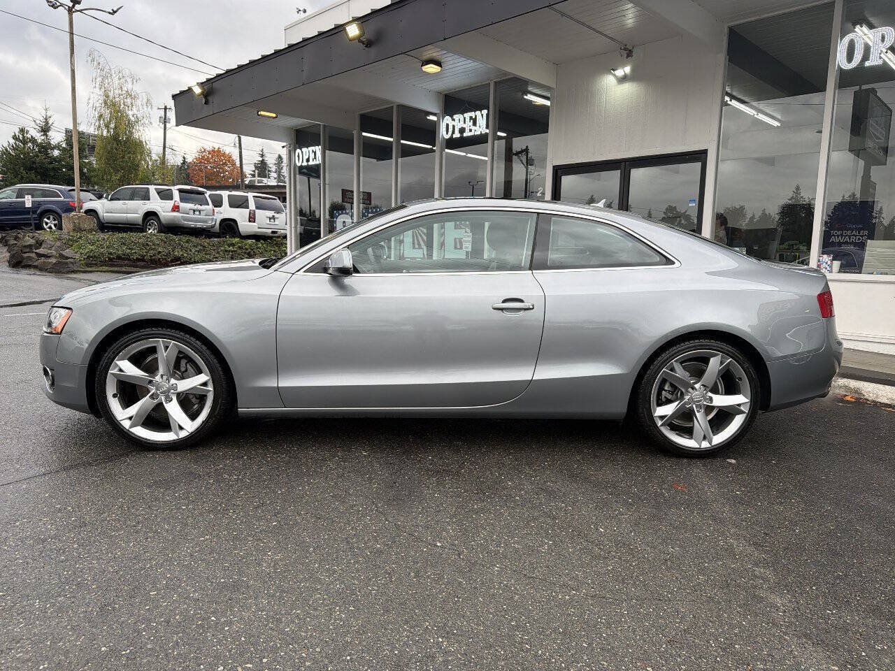 Used 2011 Audi A5 2.0T Premium Plus AWD/4WD image 2