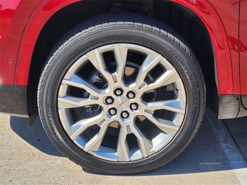 Used 2024 GMC Acadia Denali w/ Super Cruise Package image 10