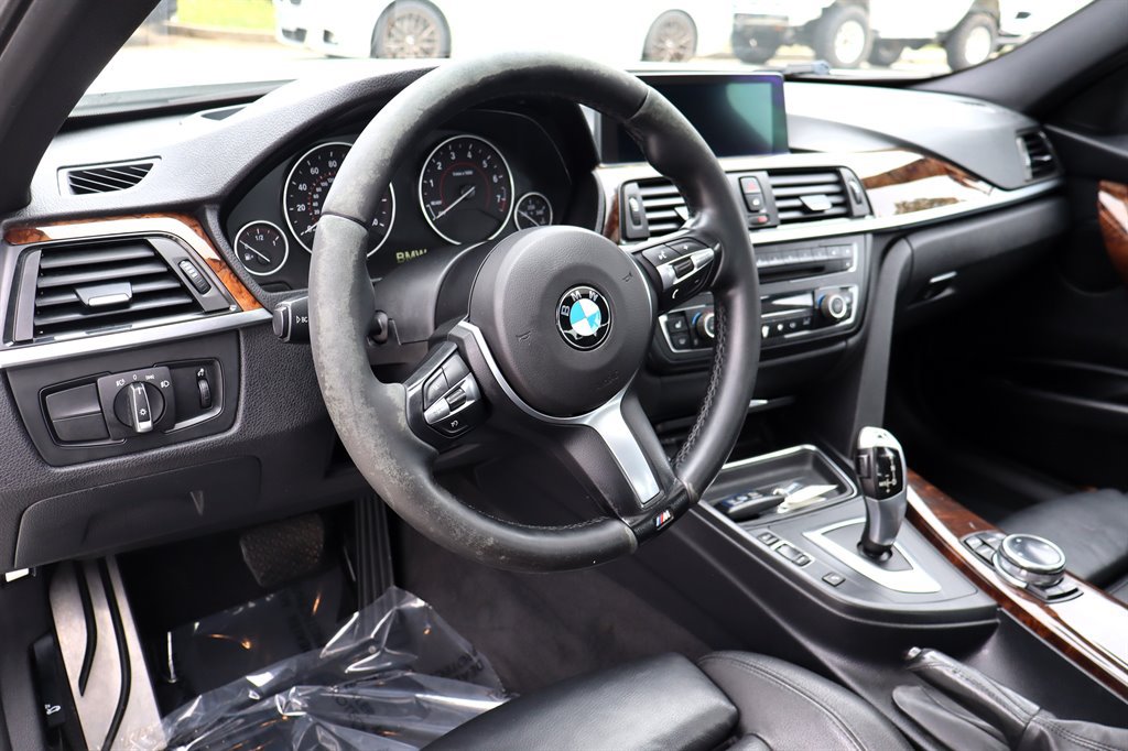 Used 2014 BMW 328i Sedan RWD image 16