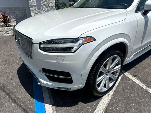 Used 2019 Volvo XC90 T6 Inscription w/ Luxury Package image 8