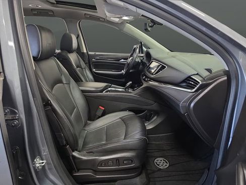 Used 2021 Buick Enclave Avenir w/ Avenir Technology Package image 36