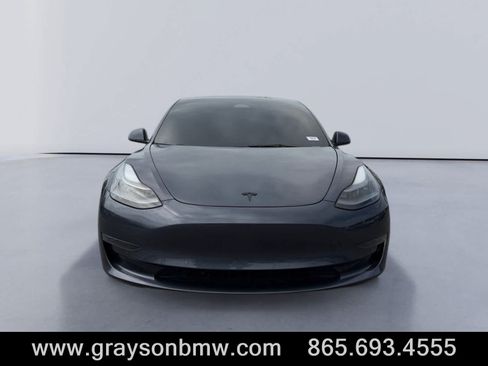 Used 2022 Tesla Model 3 Long Range AWD/4WD image 8