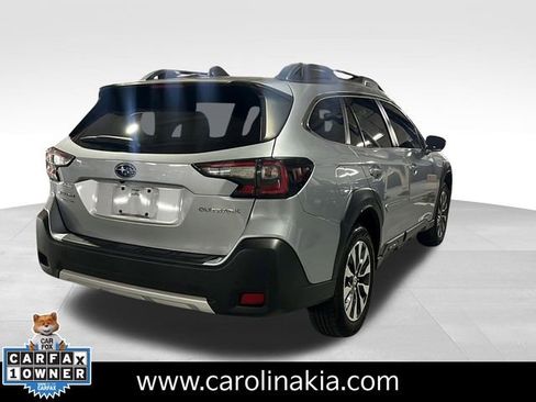 Used 2023 Subaru Outback Limited image 8
