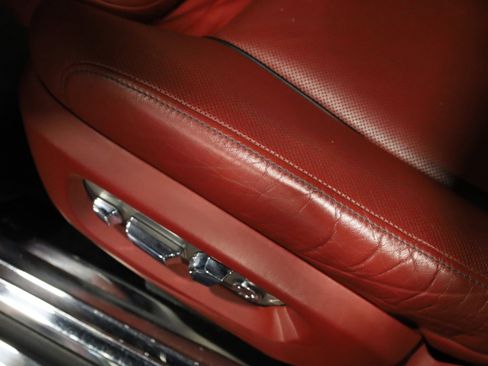 Used 2017 Rolls-Royce Ghost image 18