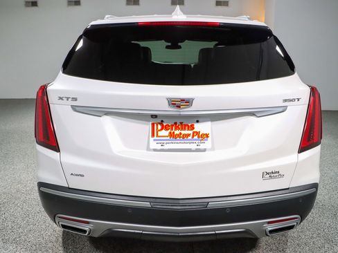 Used 2022 Cadillac XT5 Premium Luxury AWD/4WD image 8