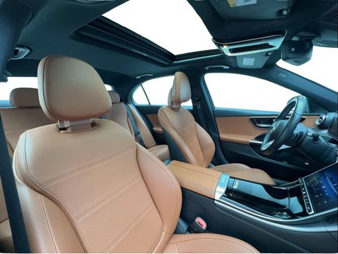 Used 2023 Mercedes-Benz C 300 Sedan w/ Exclusive Trim Package image 30