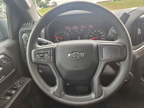 Used 2025 Chevrolet Silverado 1500 Custom Trail Boss w/ Turbomax Blackout Package AWD/4WD image 14