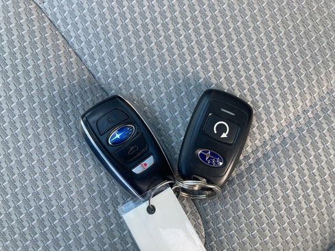 Used 2021 Subaru Forester Premium image 33