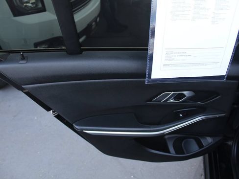 Used 2020 BMW M340i RWD image 29