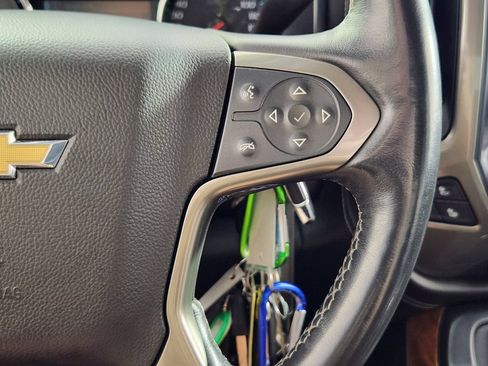 Used 2017 Chevrolet Silverado 1500 High Country AWD/4WD image 19